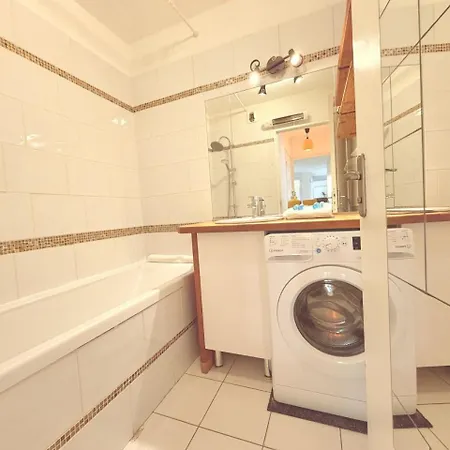 Soleil De Montpellier, Clim, Piscine Et Pkg Privé Appartement