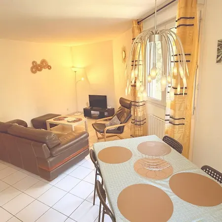 Soleil De Montpellier, Clim, Piscine Et Pkg Prive 아파트