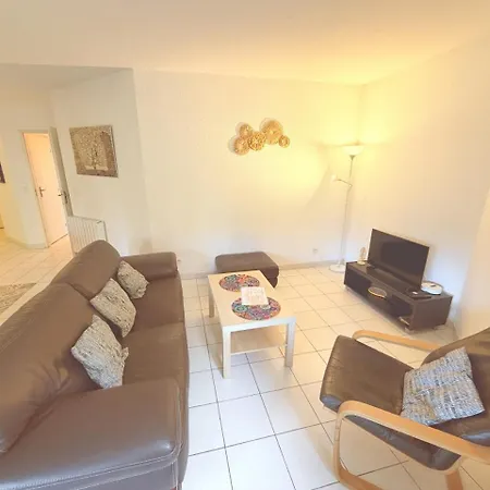 Soleil De Montpellier, Clim, Piscine Et Pkg Privé Appartement